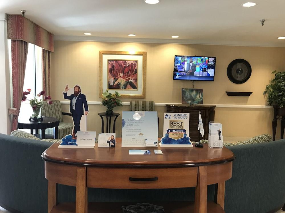 Baymont By Wyndham Gainesville I-75 Esterno foto